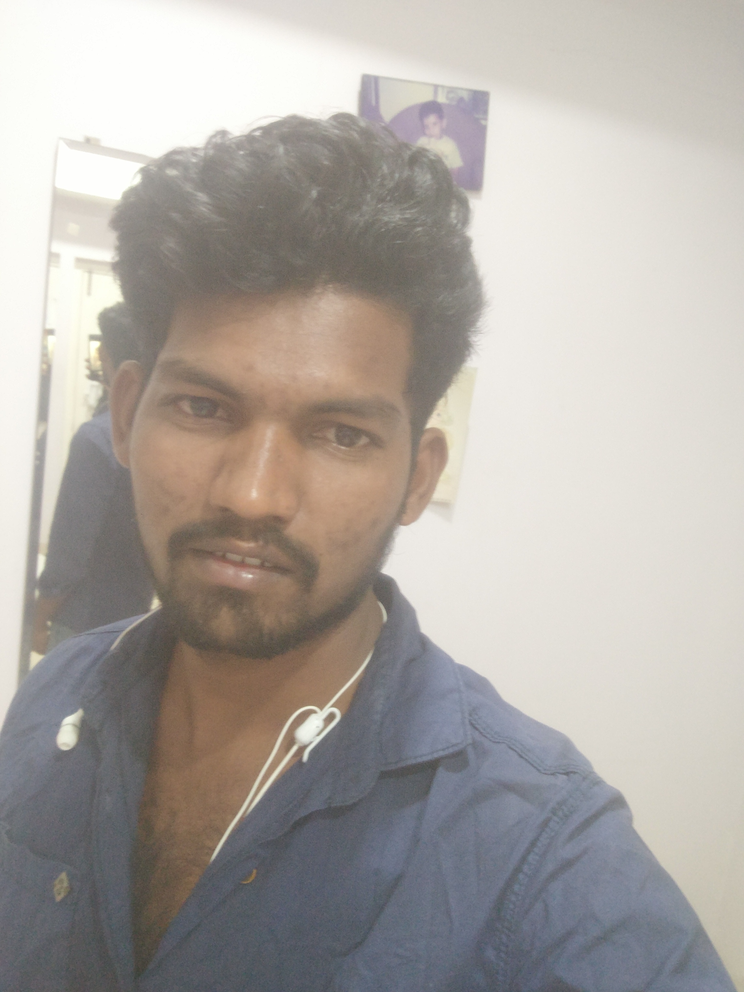 Subbu, 23 , Australia